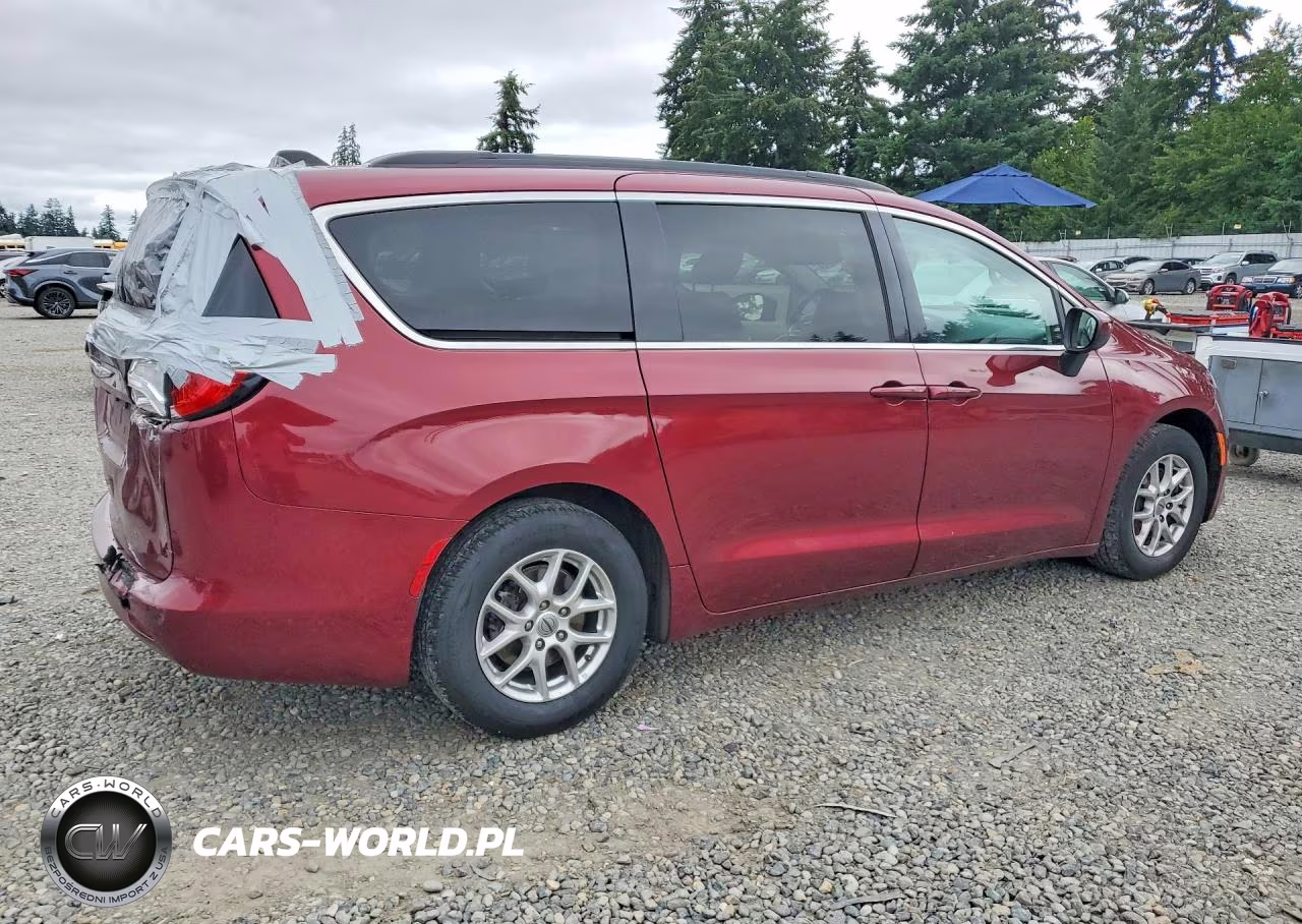 2021 Chrysler Voyager Lxi VIN:2C4RC1DG2MR509188 - 3