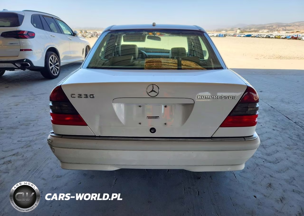 2000 Mercedes-Benz C 230 VIN:WDBHA24G4YA821335 - 6