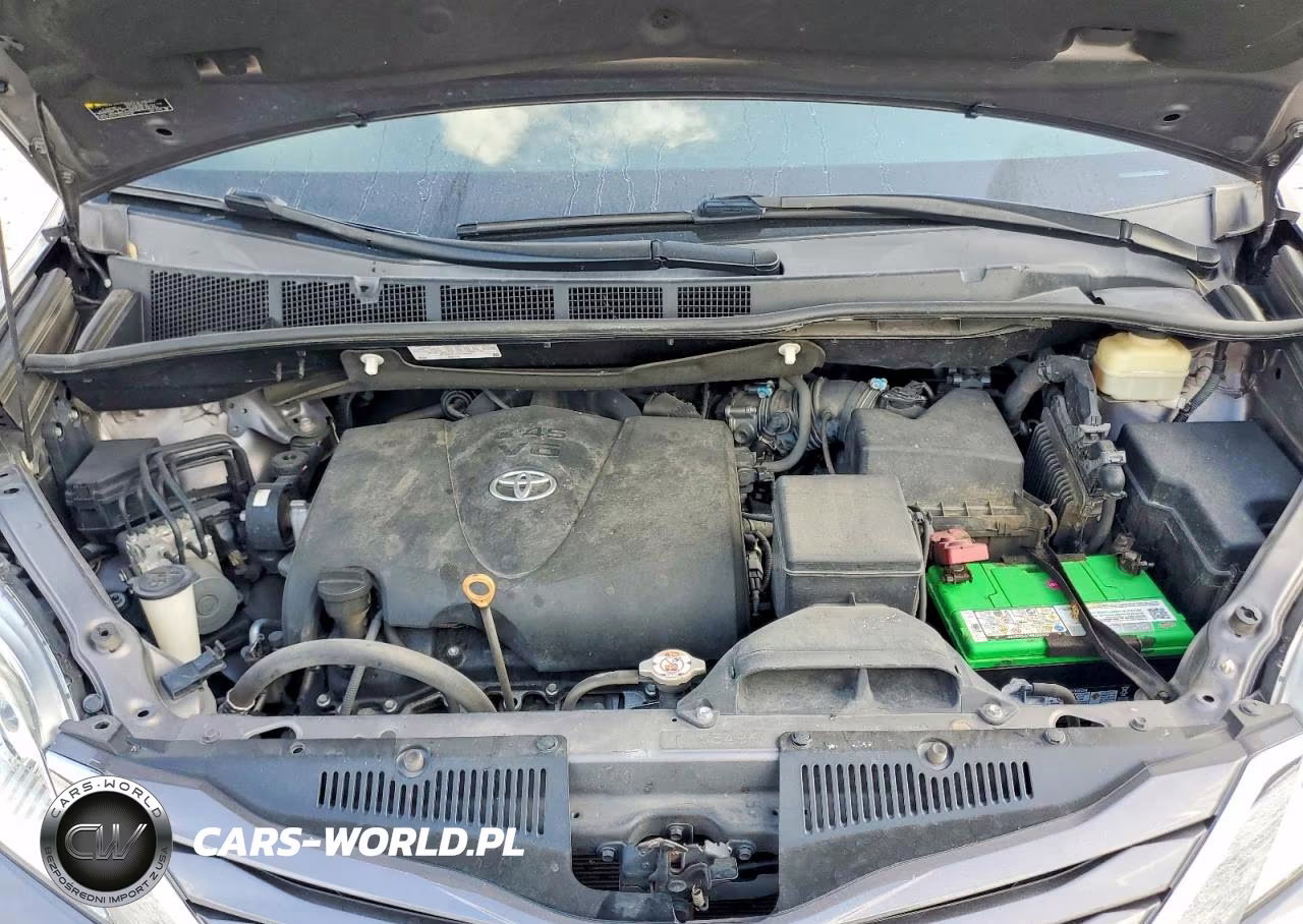 2017 Toyota Sienna Le VIN:5TDKZ3DC1HS783438 - 12