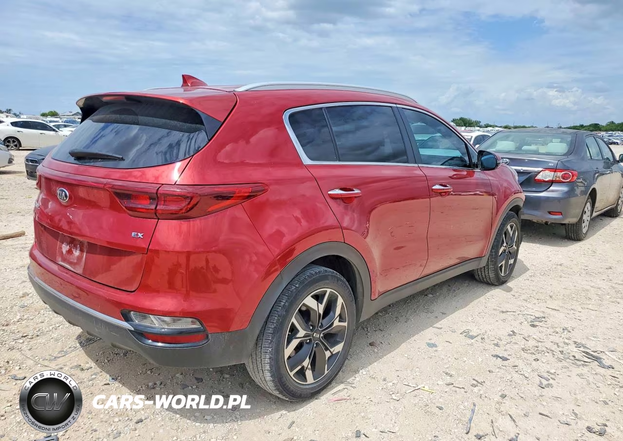 2020 Kia Sportage Ex VIN:KNDPN3AC2L7828153 - 3