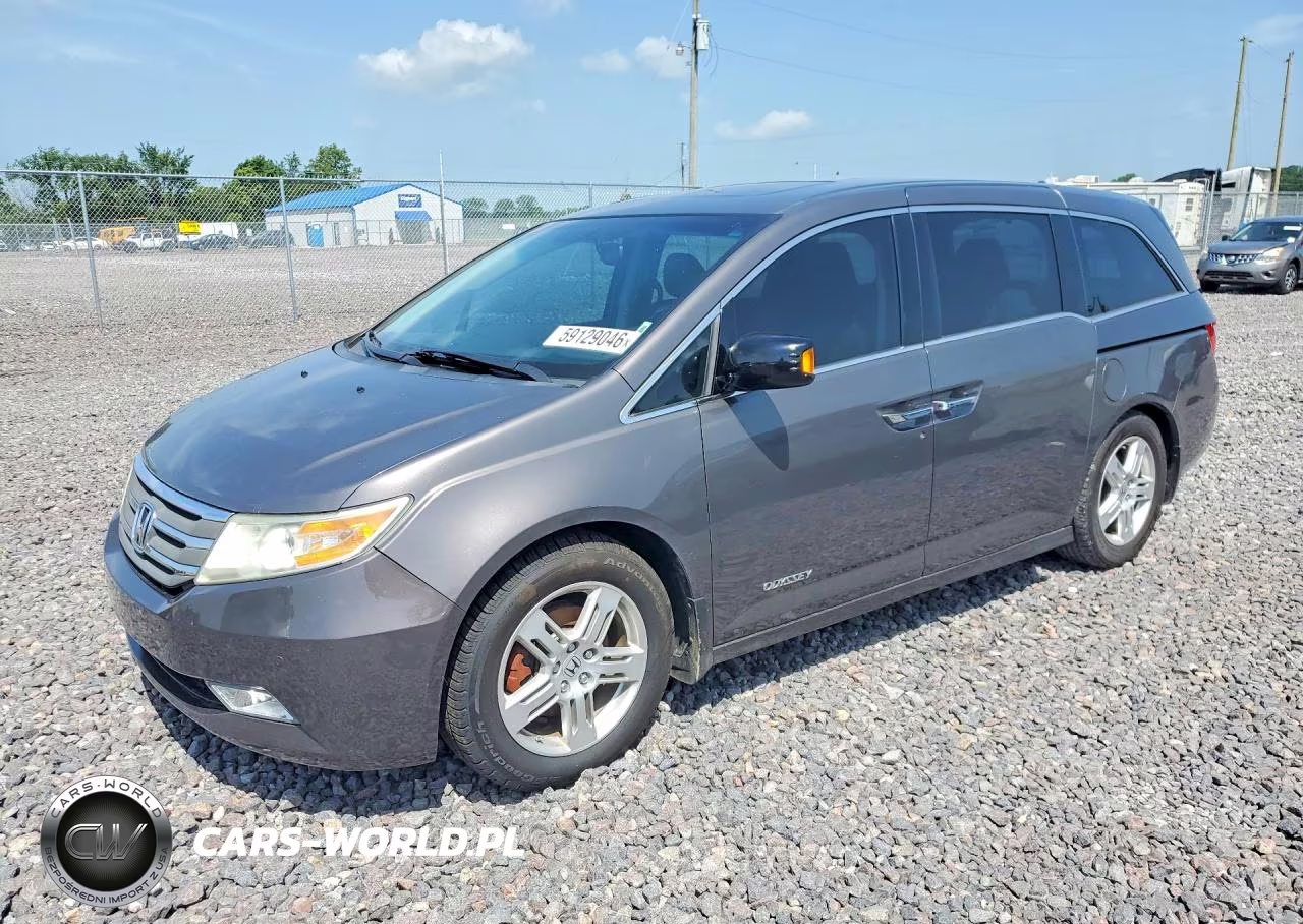 2012 Honda Odyssey Touring – zdjęcie 1 z 13