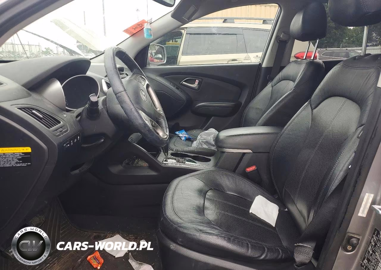 2013 Hyundai Tucson Limited VIN:KM8JUCAC3DU558132 - 7