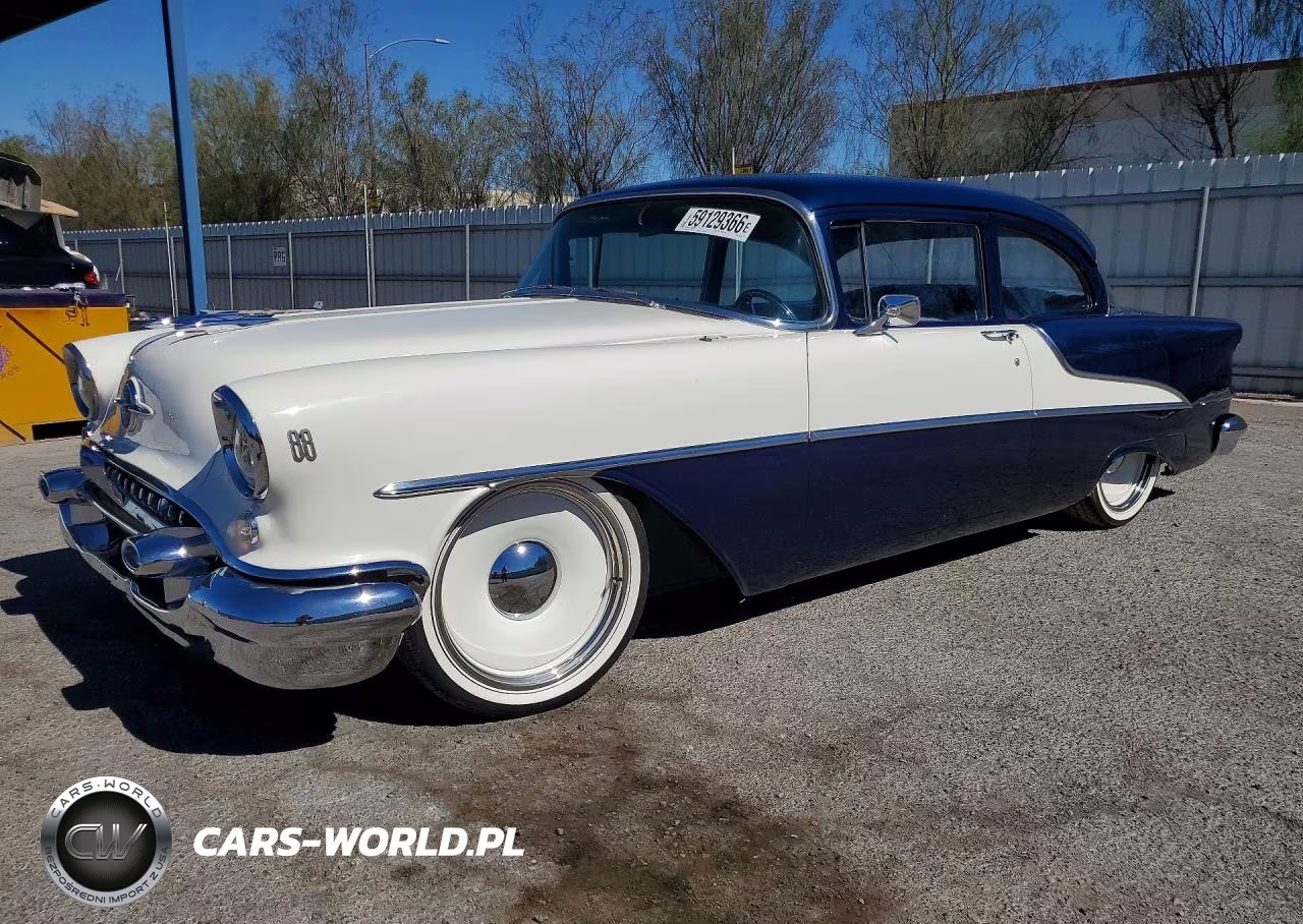 1955 Oldsmobile 88 – zdjęcie 1 z 12