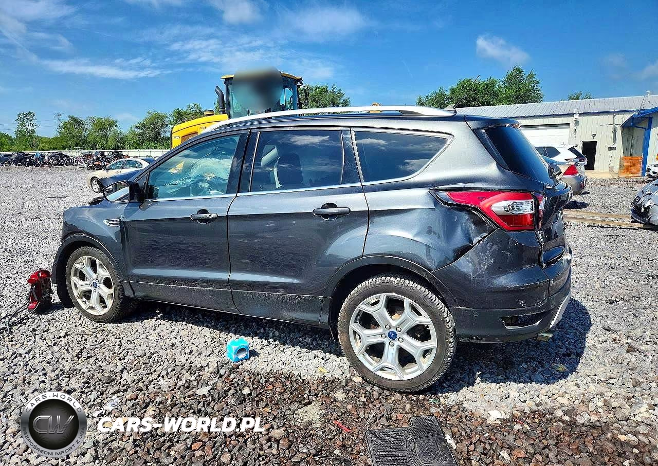 2019 Ford Escape Titanium VIN:1FMCU0J93KUA44967 - 2