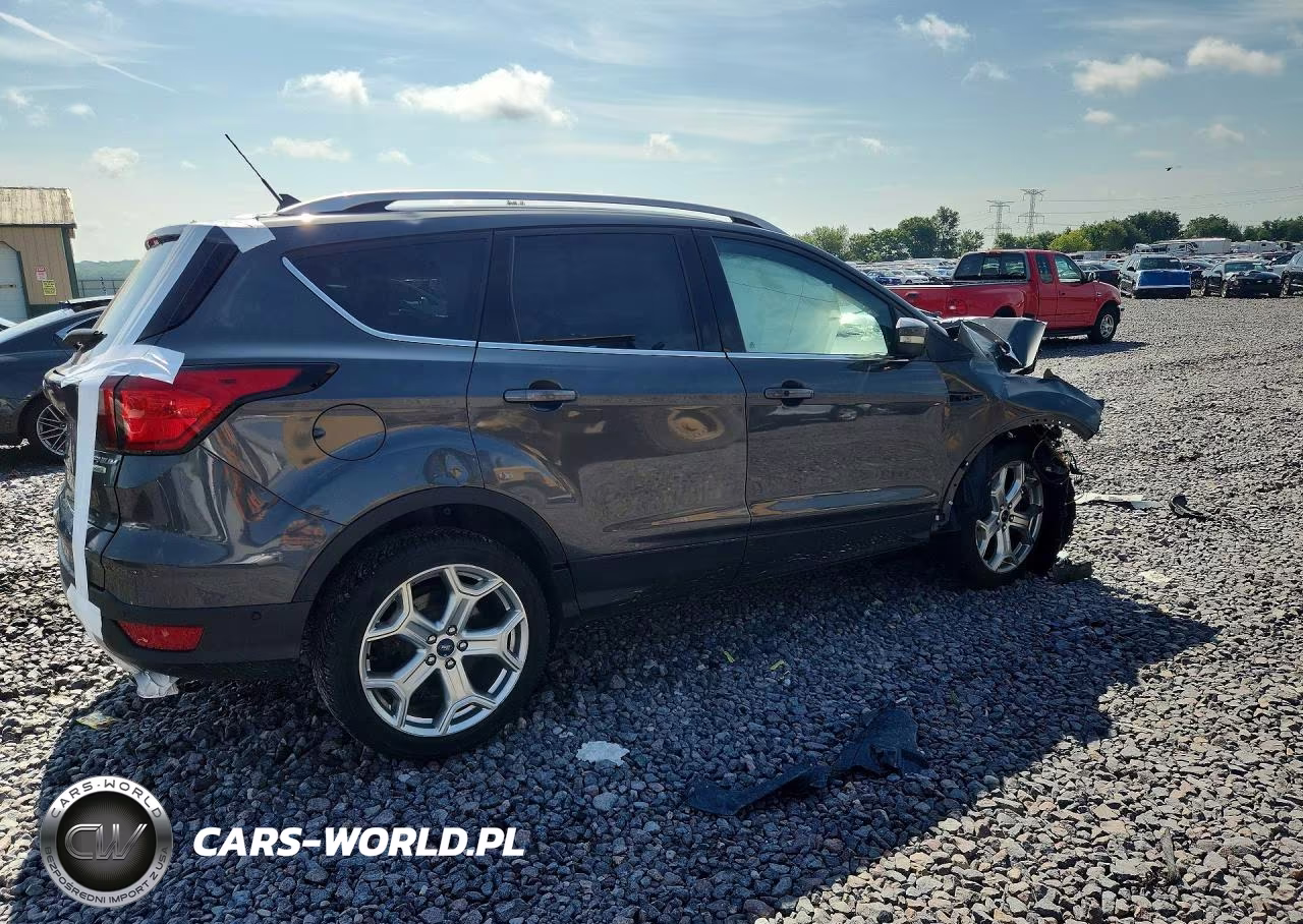 2019 Ford Escape Titanium VIN:1FMCU0J93KUA44967 - 3