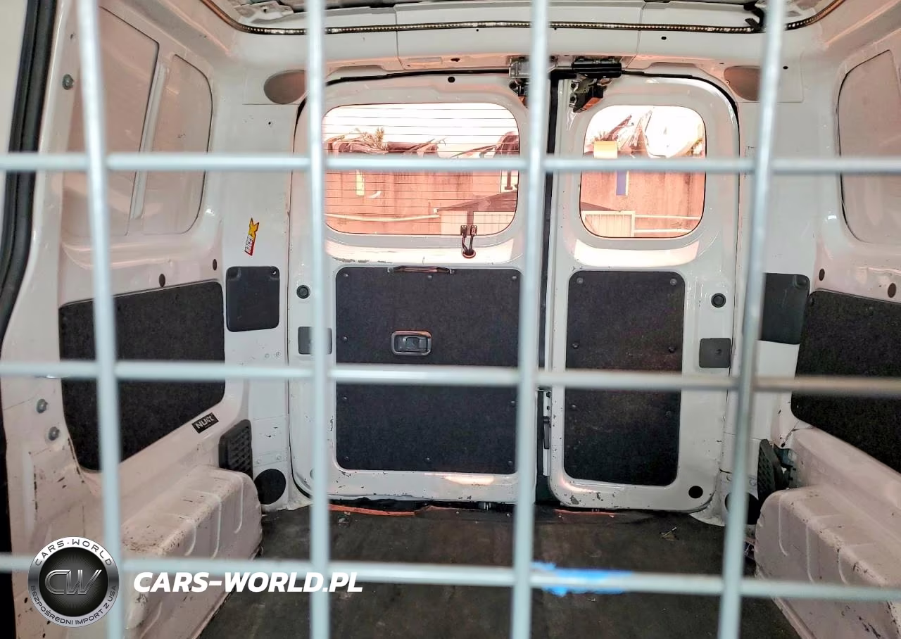 2015 Nissan Nv200 S VIN:3N6CM0KN3FK734303 - 10