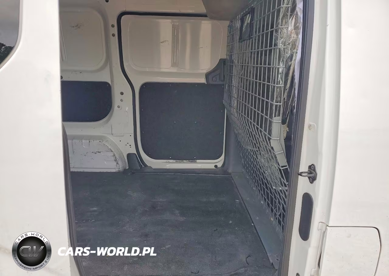 2015 Nissan Nv200 S VIN:3N6CM0KN3FK734303 - 11