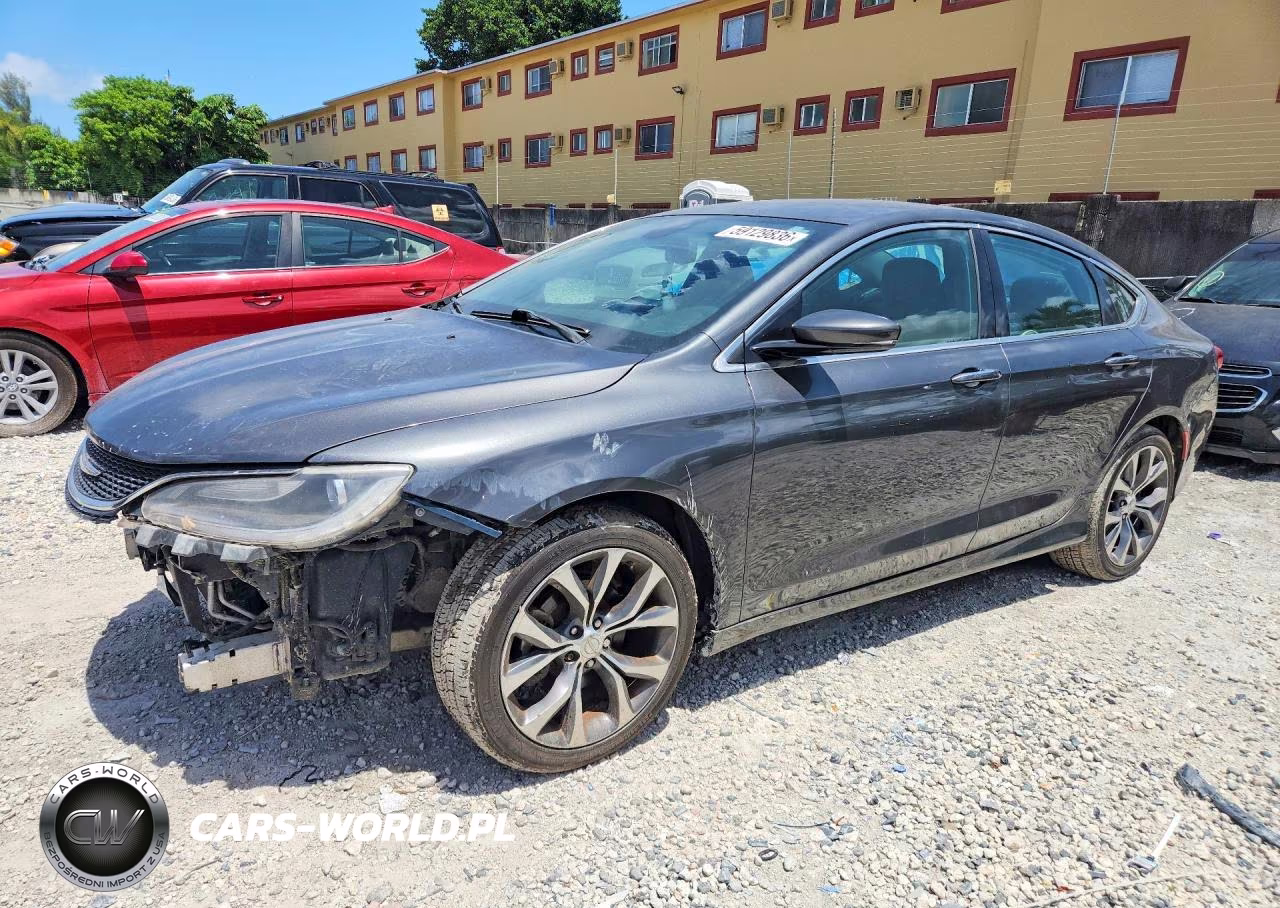 2015 CHRYSLER 200 C – zdjęcie 1 z 13