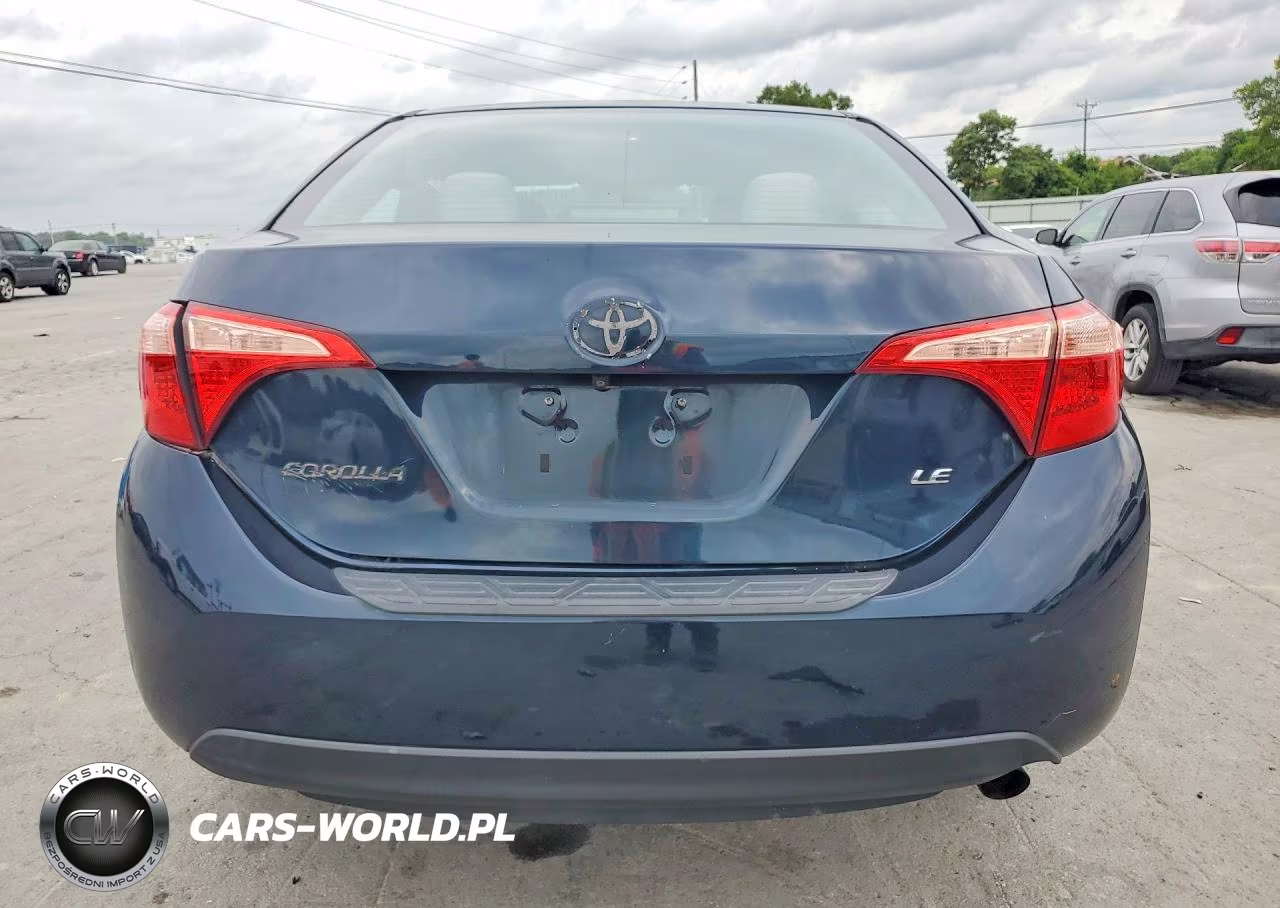 2017 Toyota Corolla Le VIN:5YFBURHE9HP717807 - 6