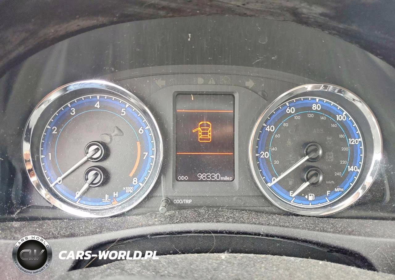2017 Toyota Corolla Le VIN:5YFBURHE9HP717807 - 9