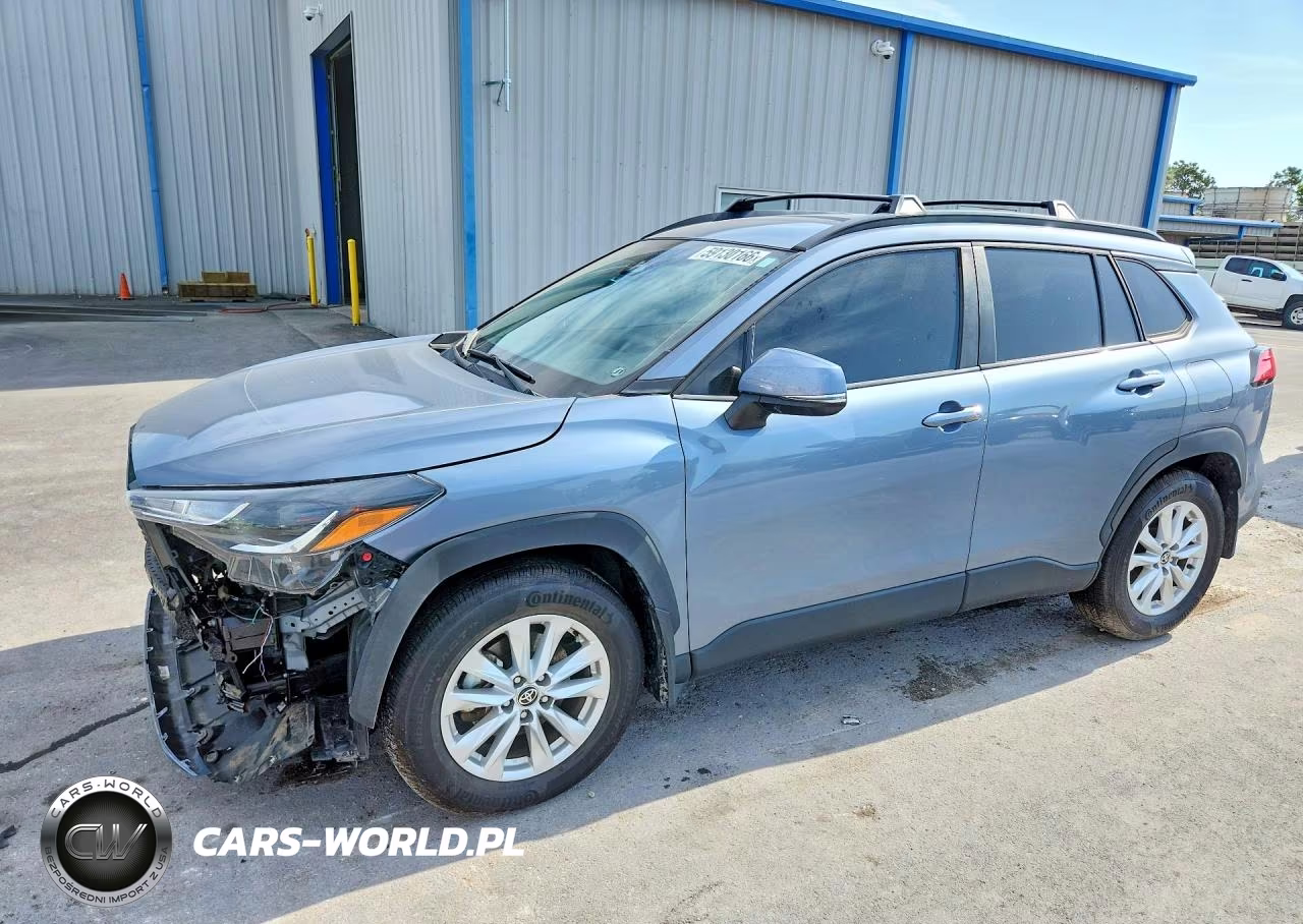 2023 Toyota Corolla Cross Le – zdjęcie 1 z 13