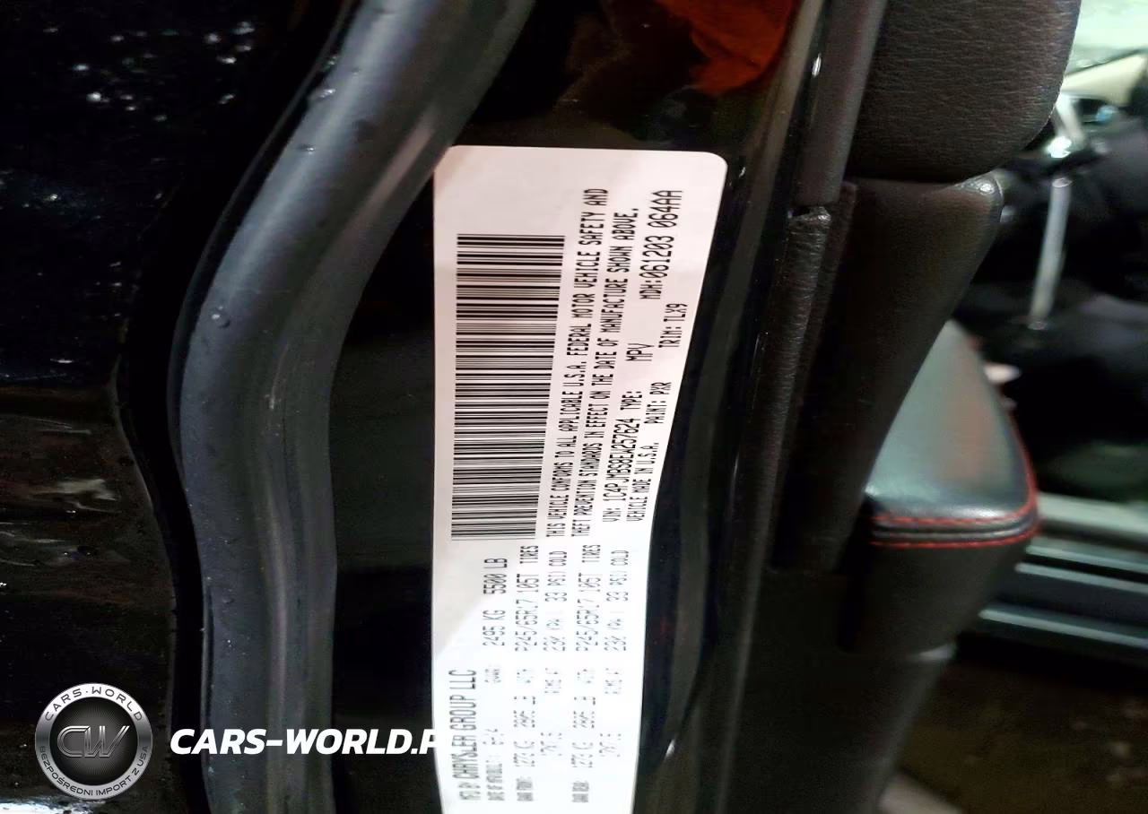2014 Jeep Cherokee Trailhawk VIN:1C4PJMBS8EW257624 - 12