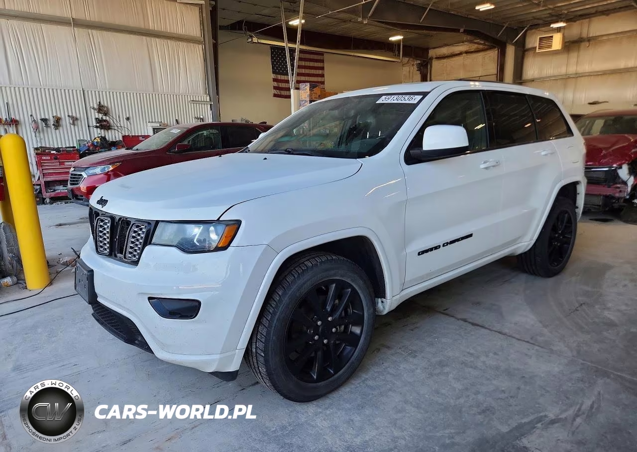 2019 Jeep Grand Cherokee Laredo