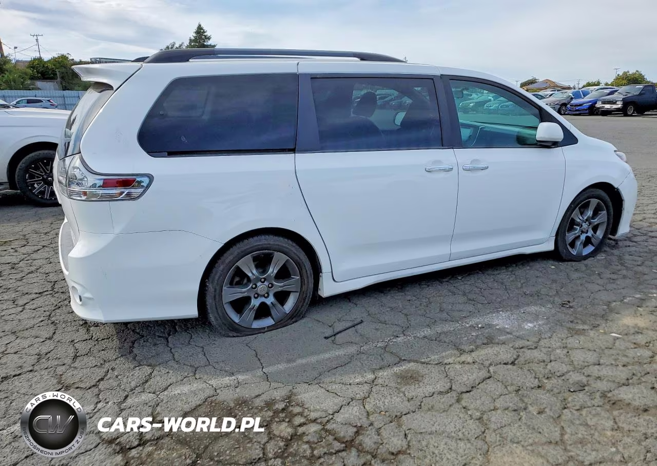 2016 Toyota Sienna Se VIN:5TDXK3DCXGS764461 - 3