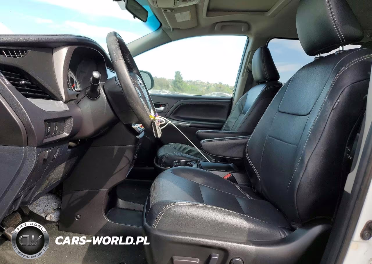 2016 Toyota Sienna Se VIN:5TDXK3DCXGS764461 - 7