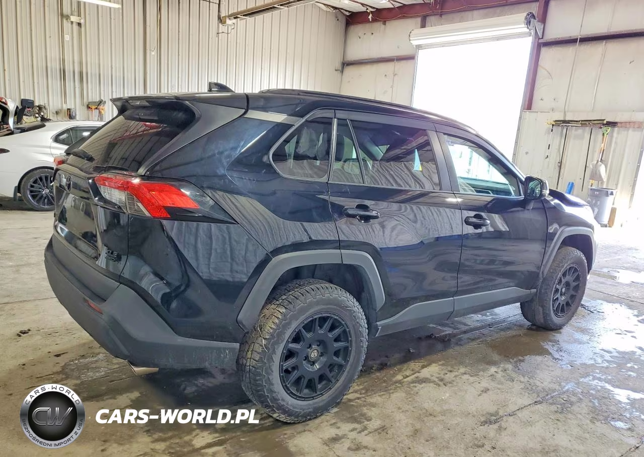 2021 Toyota Rav4 Xle VIN:2T3P1RFVXMW166790 - 3