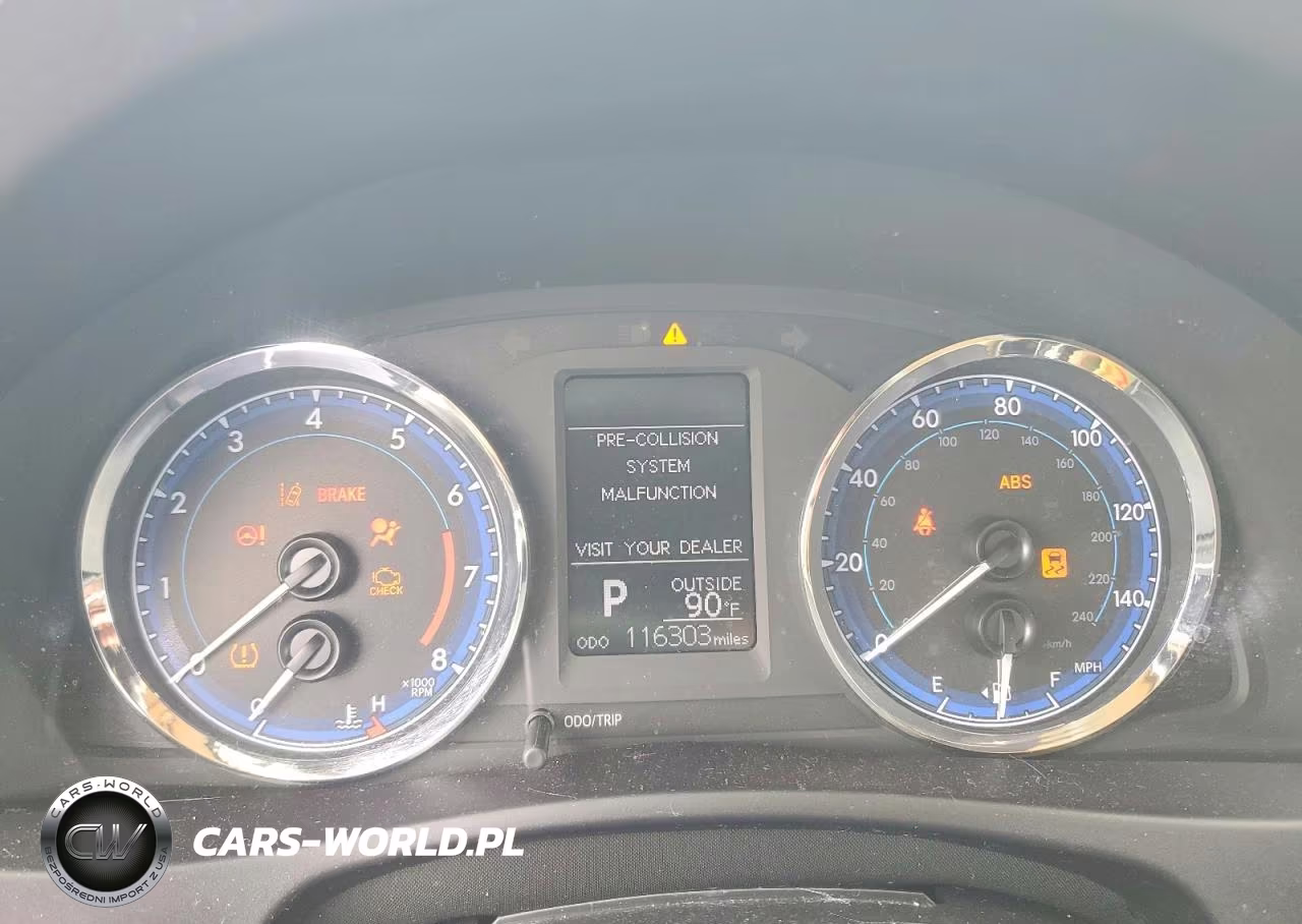 2017 Toyota Corolla Le VIN:5YFBURHE2HP633229 - 9