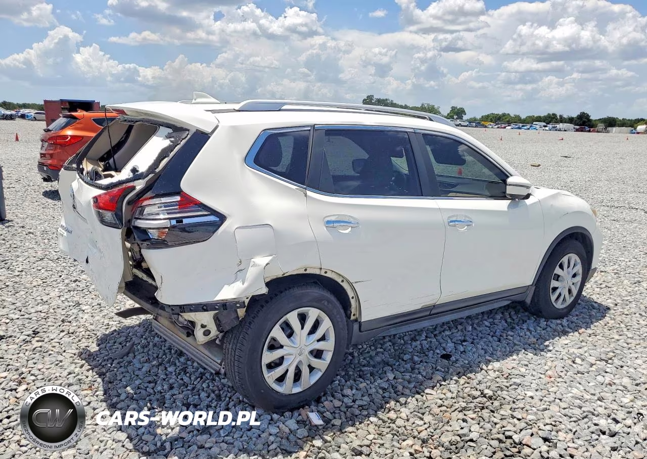2017 Nissan Rogue S VIN:JN8AT2MTXHW143370 - 3