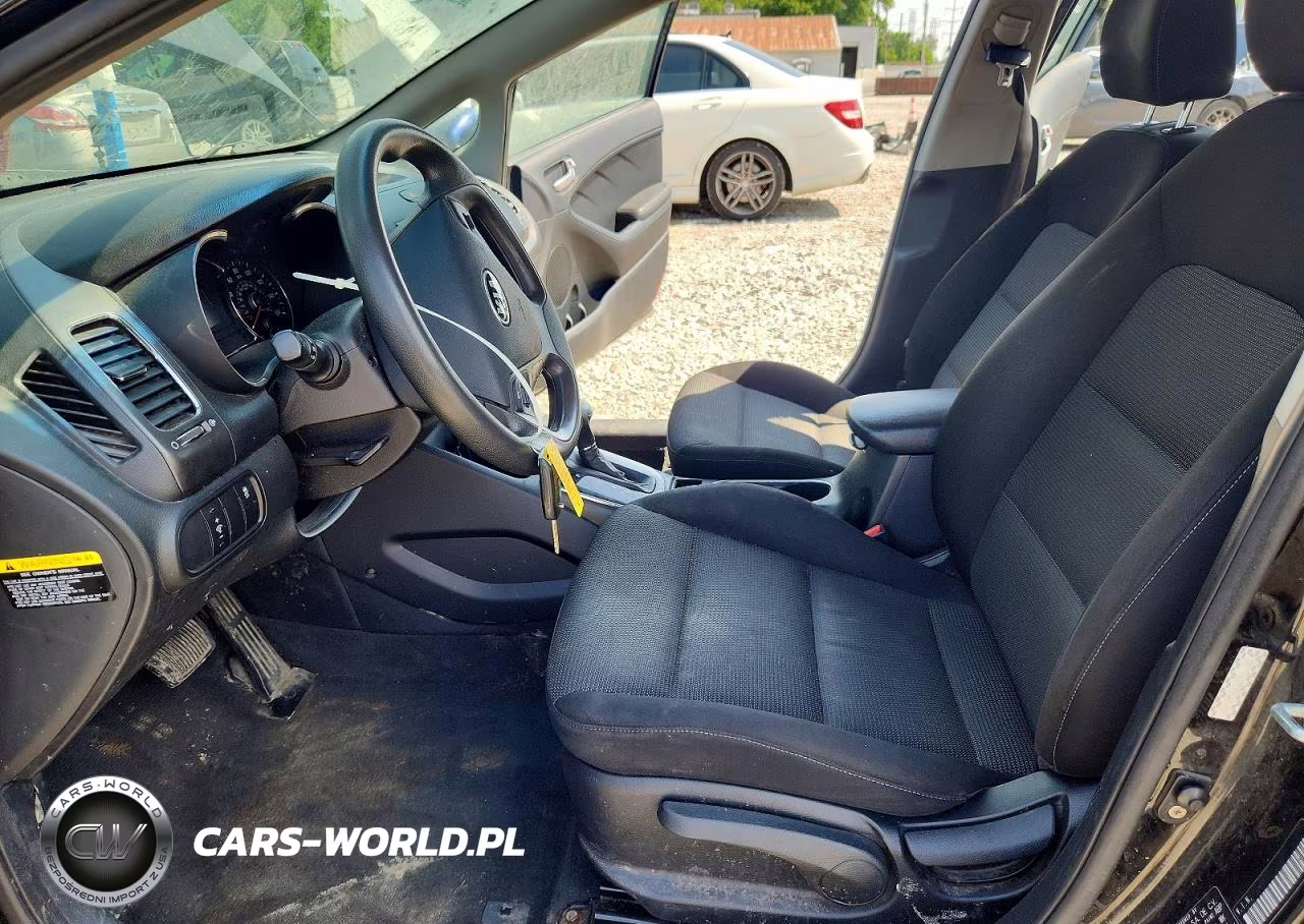 2017 Kia Forte Lx VIN:3KPFK4A71HE049489 - 7