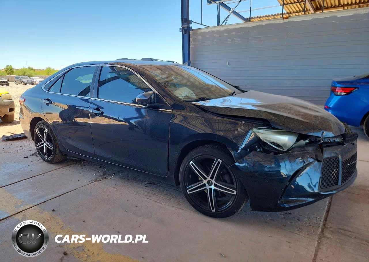 2015 Toyota Camry Xse VIN:4T1BF1FK0FU081469 - 4