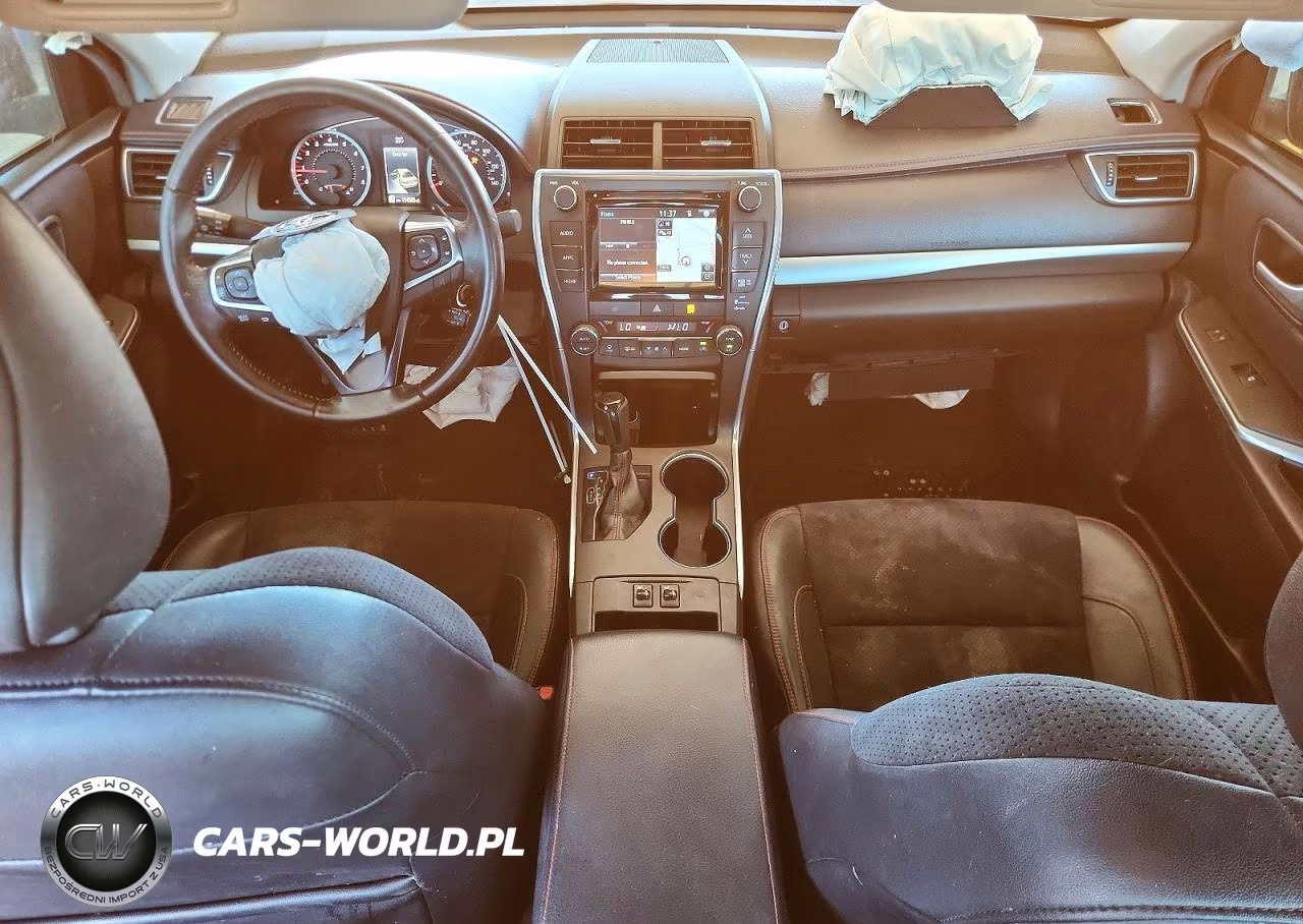 2015 Toyota Camry Xse VIN:4T1BF1FK0FU081469 - 8
