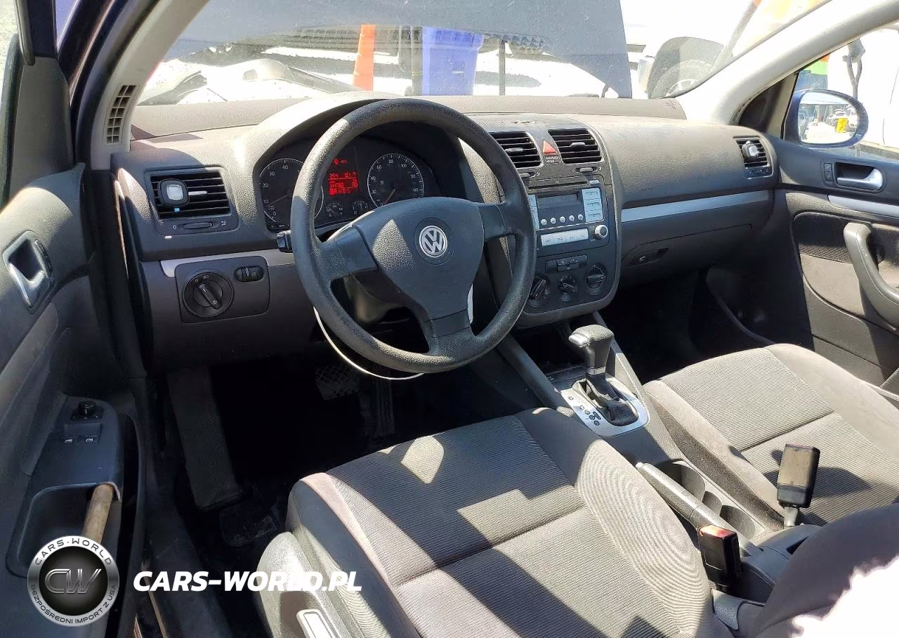 2007 Volkswagen Rabbit VIN:WVWBR71K47W248685 - 8