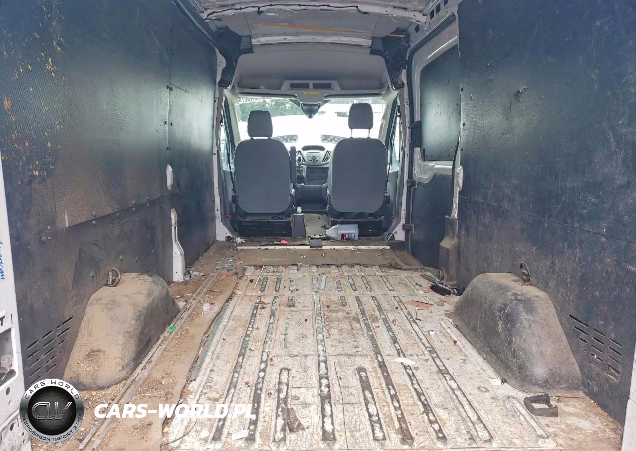 2019 Ford Transit VIN:1FTYR2CG3HKA41705 - 10
