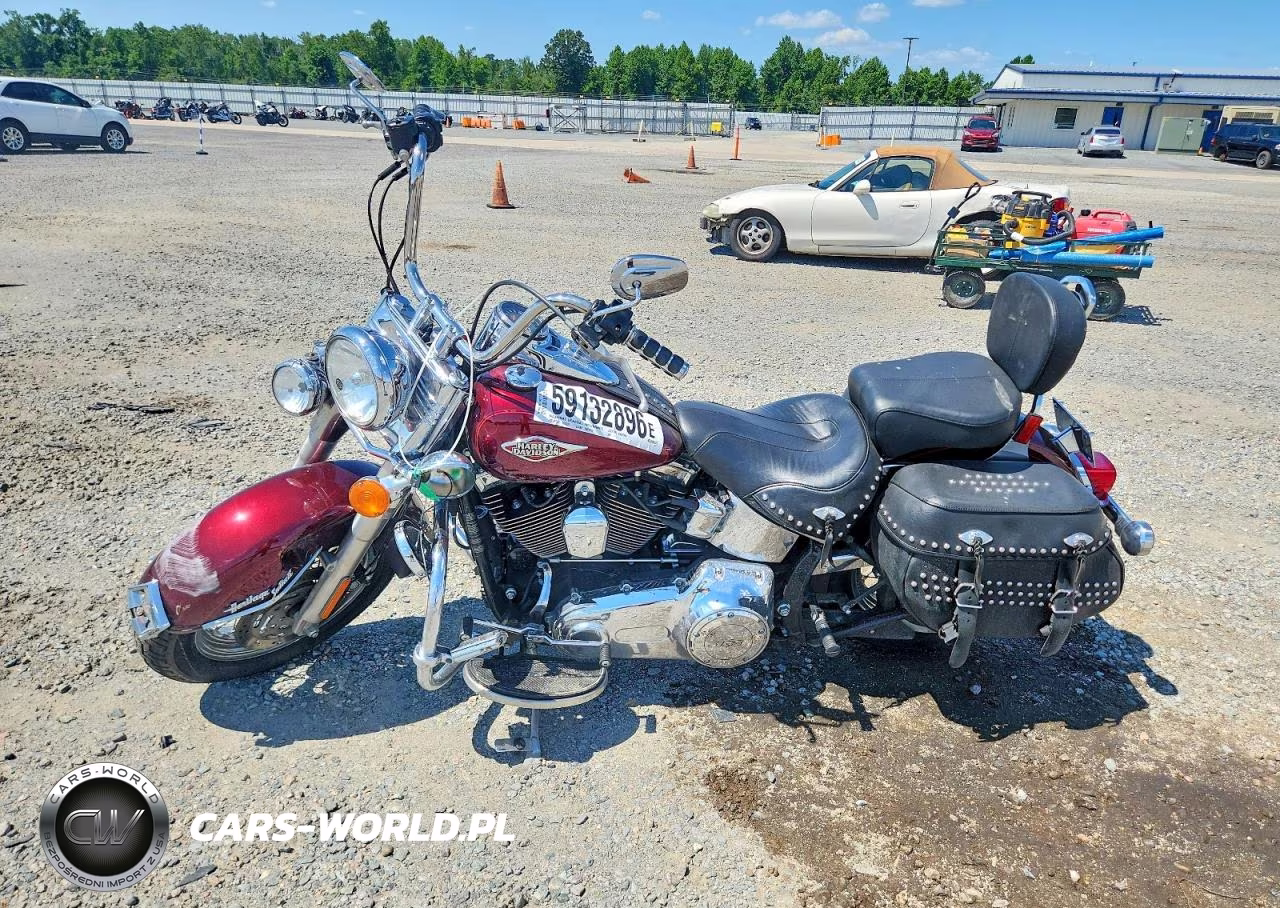 2014 Harley-Davidson Flstc Heritage Softa VIN:1HD1BWV12EB046040 - 3