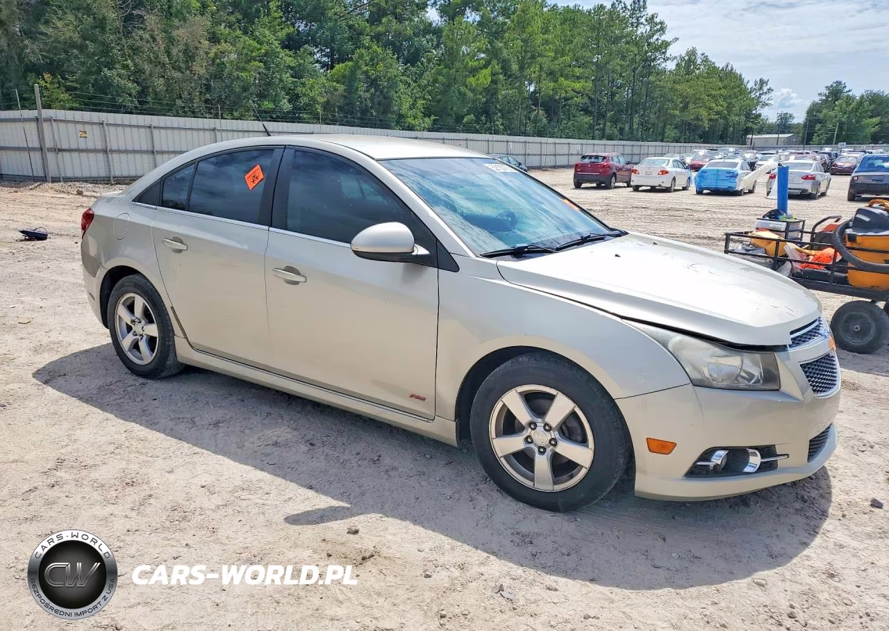 2014 Chevrolet Cruze Lt VIN:1G1PC5SB7E7211897 - 4
