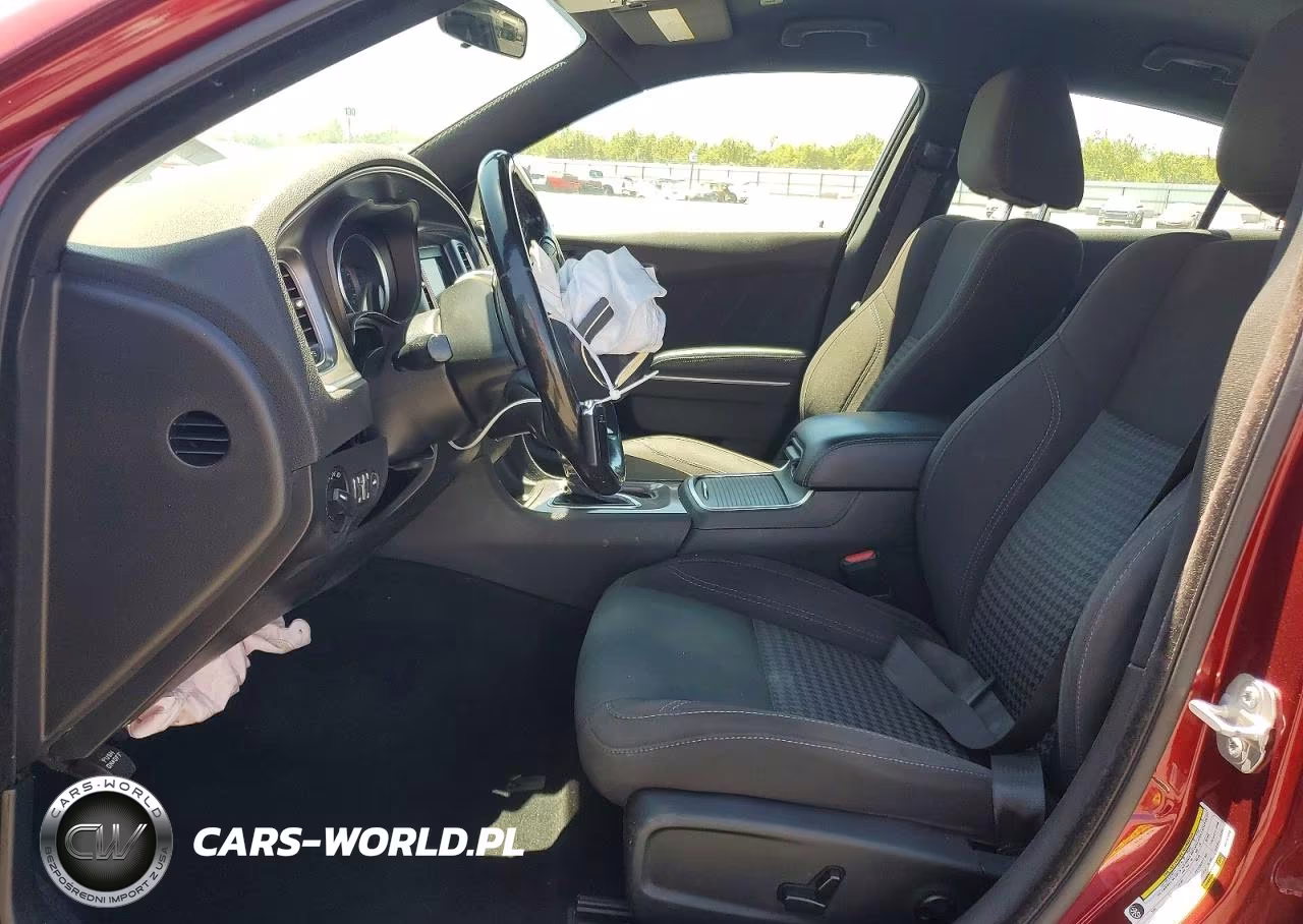 2019 Dodge Charger Sxt VIN:2C3CDXBG5KH754888 - 7