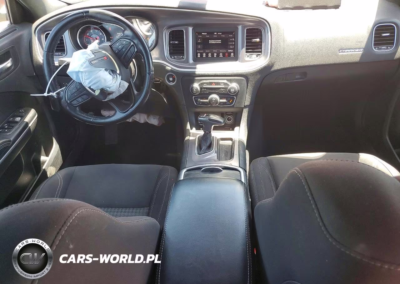 2019 Dodge Charger Sxt VIN:2C3CDXBG5KH754888 - 8