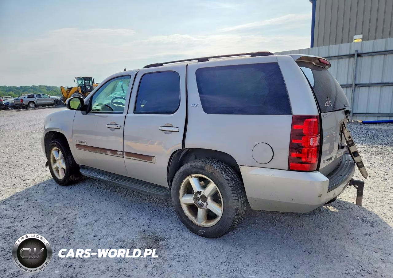 2007 Chevrolet Tahoe K1500 VIN:1GNFK13097J103032 - 2