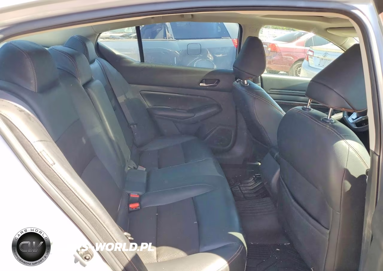2020 Nissan Altima Sr VIN:1N4BL4CW9LN323452 - 10