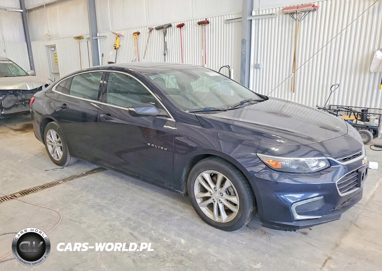 2016 Chevrolet Malibu Lt VIN:1G1ZE5ST4GF188728 - 4