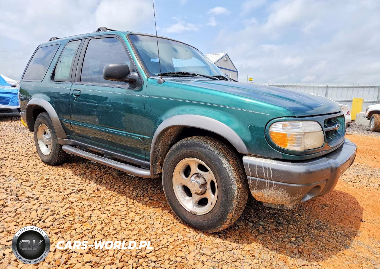 2000 Ford Explorer Sport VIN:1FMDU70E5YUA84746 - 4
