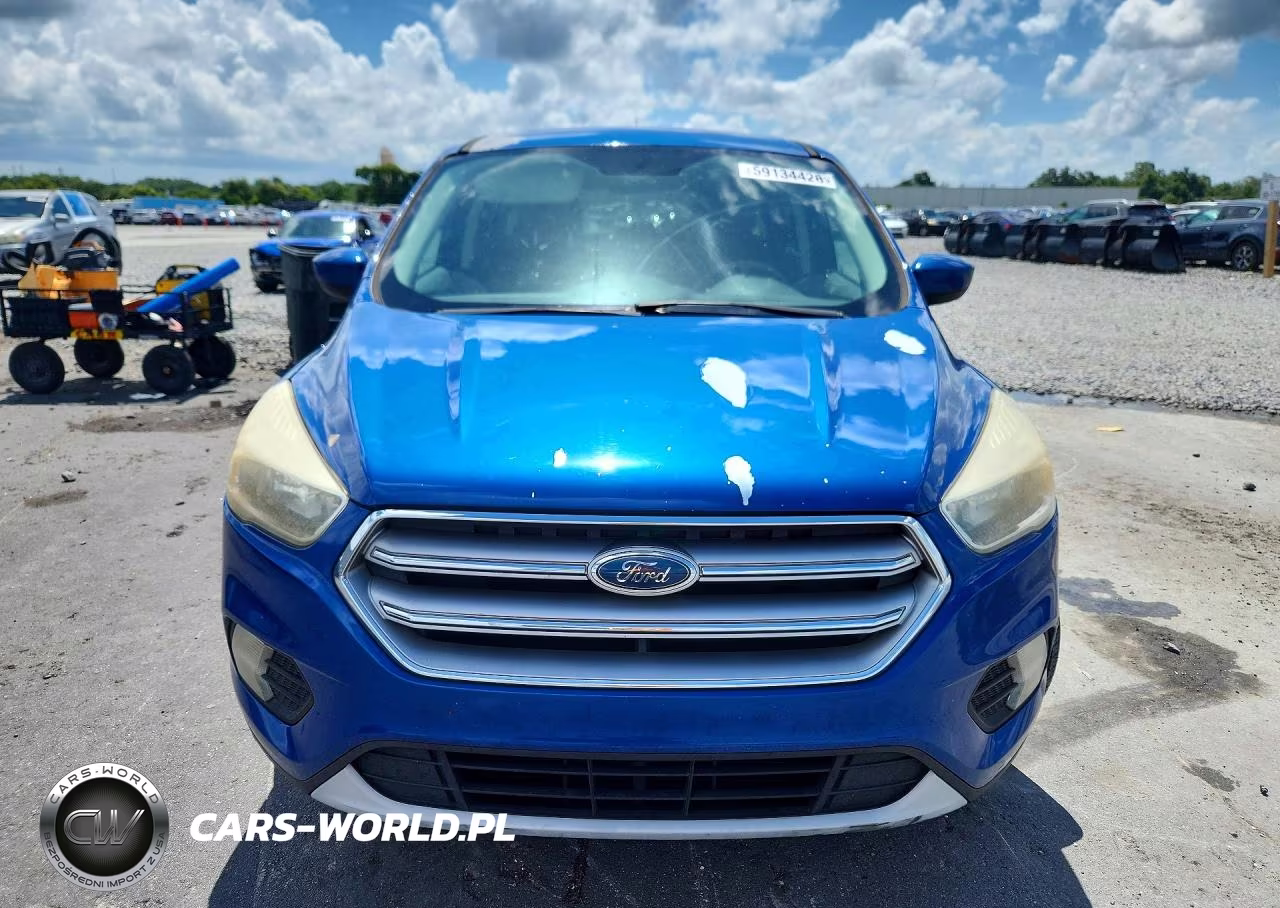 2017 Ford Escape Se VIN:1FMCU0GD4HUE51765 - 5