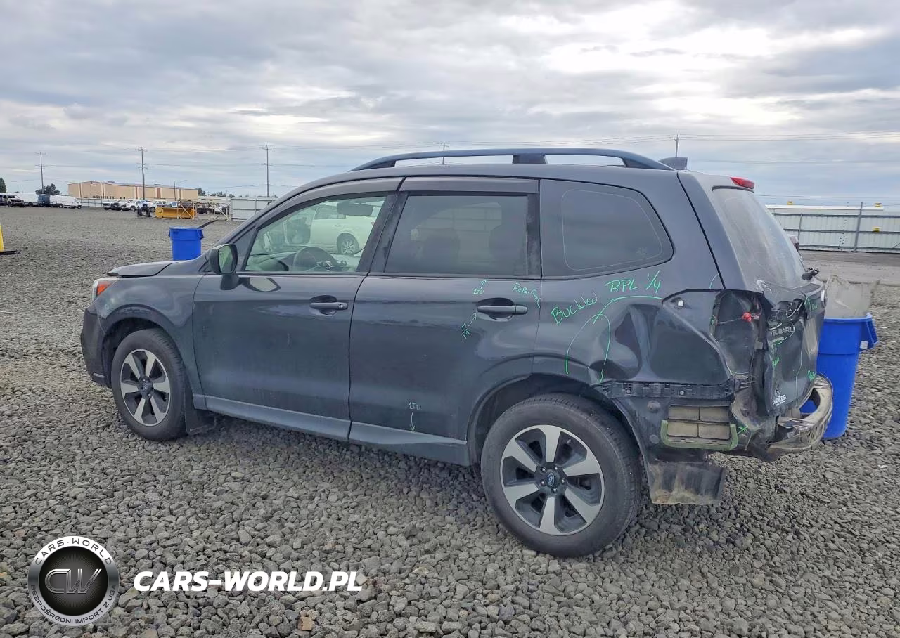 2017 Subaru Forester 2.5I VIN:JF2SJABC2HH552312 - 2