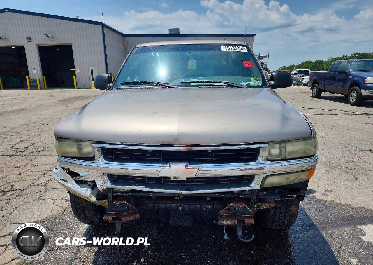 2003 Chevrolet Suburban K1500 VIN:1GNFK16Z73R272763 - 5