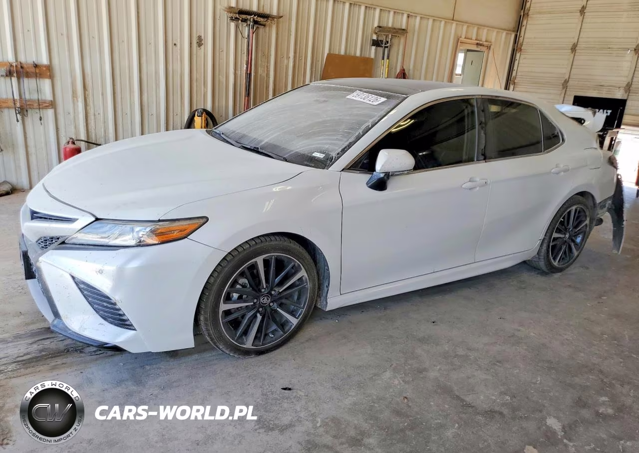 2018 Toyota Camry Xse – zdjęcie 1 z 12