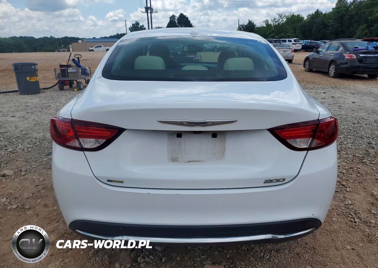 2015 Chrysler 200 Limited VIN:1C3CCCAB3FN692096 - 6