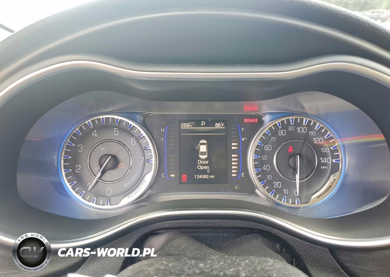 2015 Chrysler 200 Limited VIN:1C3CCCAB3FN692096 - 9