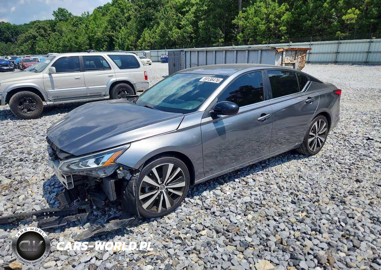 2019 Nissan Altima Sr – zdjęcie 1 z 12