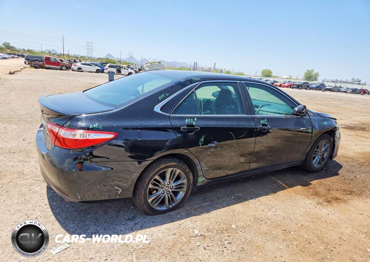 2016 Toyota Camry Se VIN:4T1BF1FKXGU238605 - 3