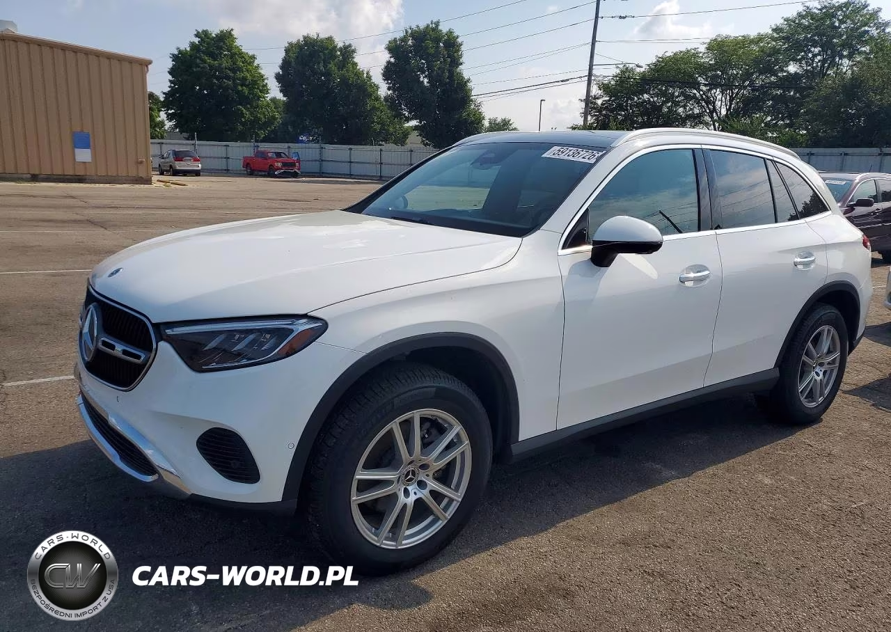 2023 Mercedes-Benz Glc 300 4Matic – zdjęcie 1 z 13