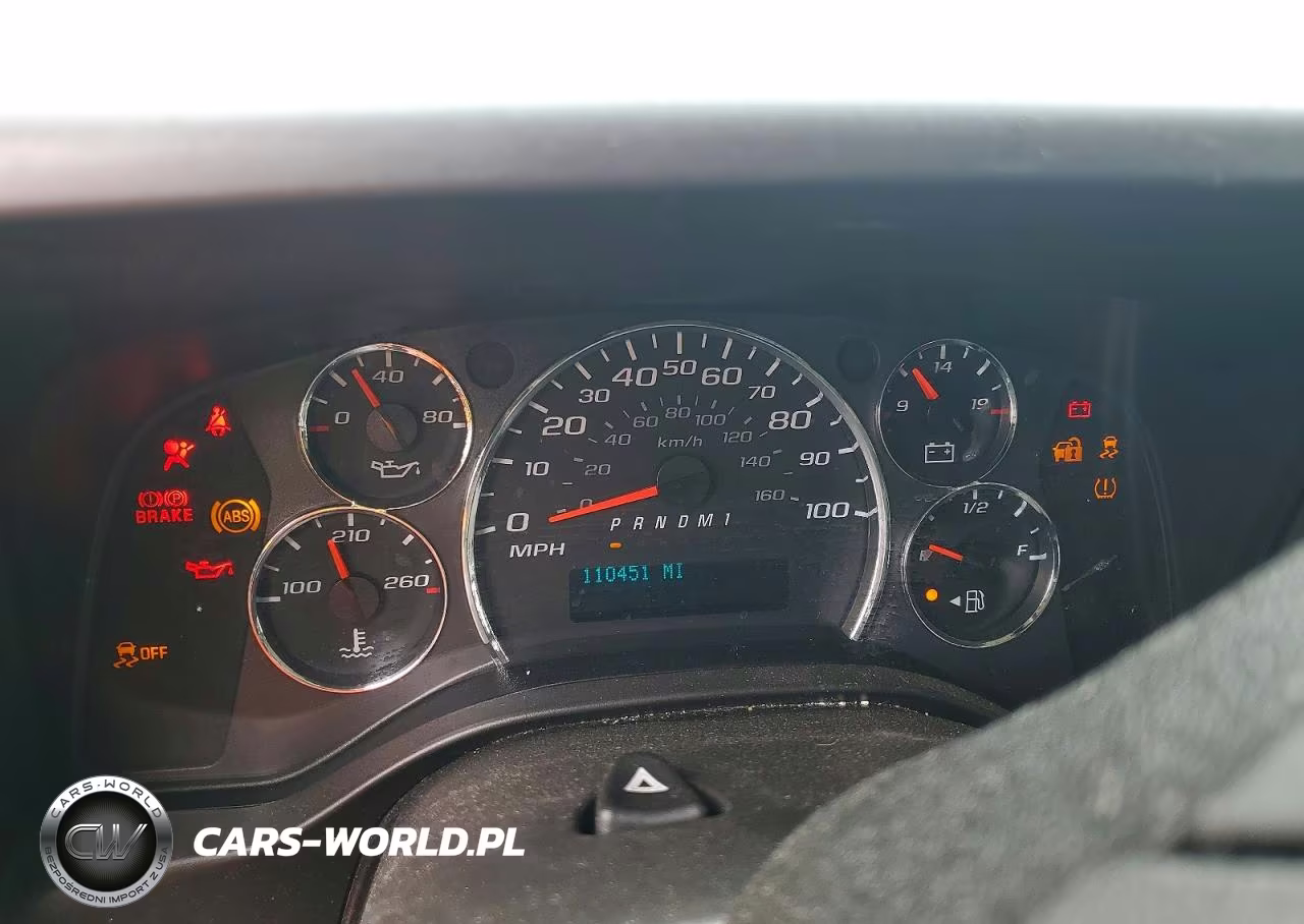 2019 GMC Savana G2500 VIN:1GTW7AFGXK1320150 - 10