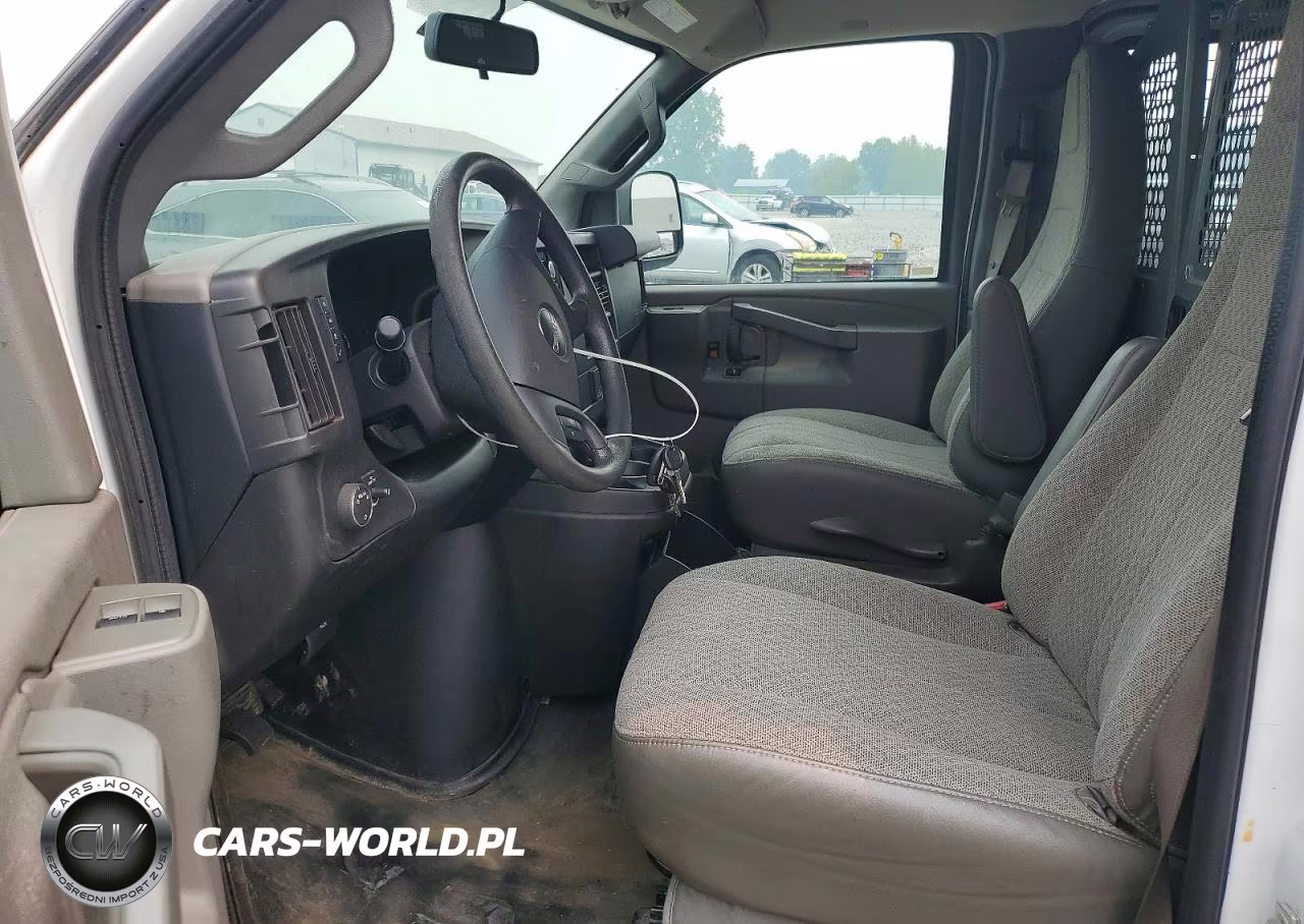 2019 GMC Savana G2500 VIN:1GTW7AFGXK1320150 - 8