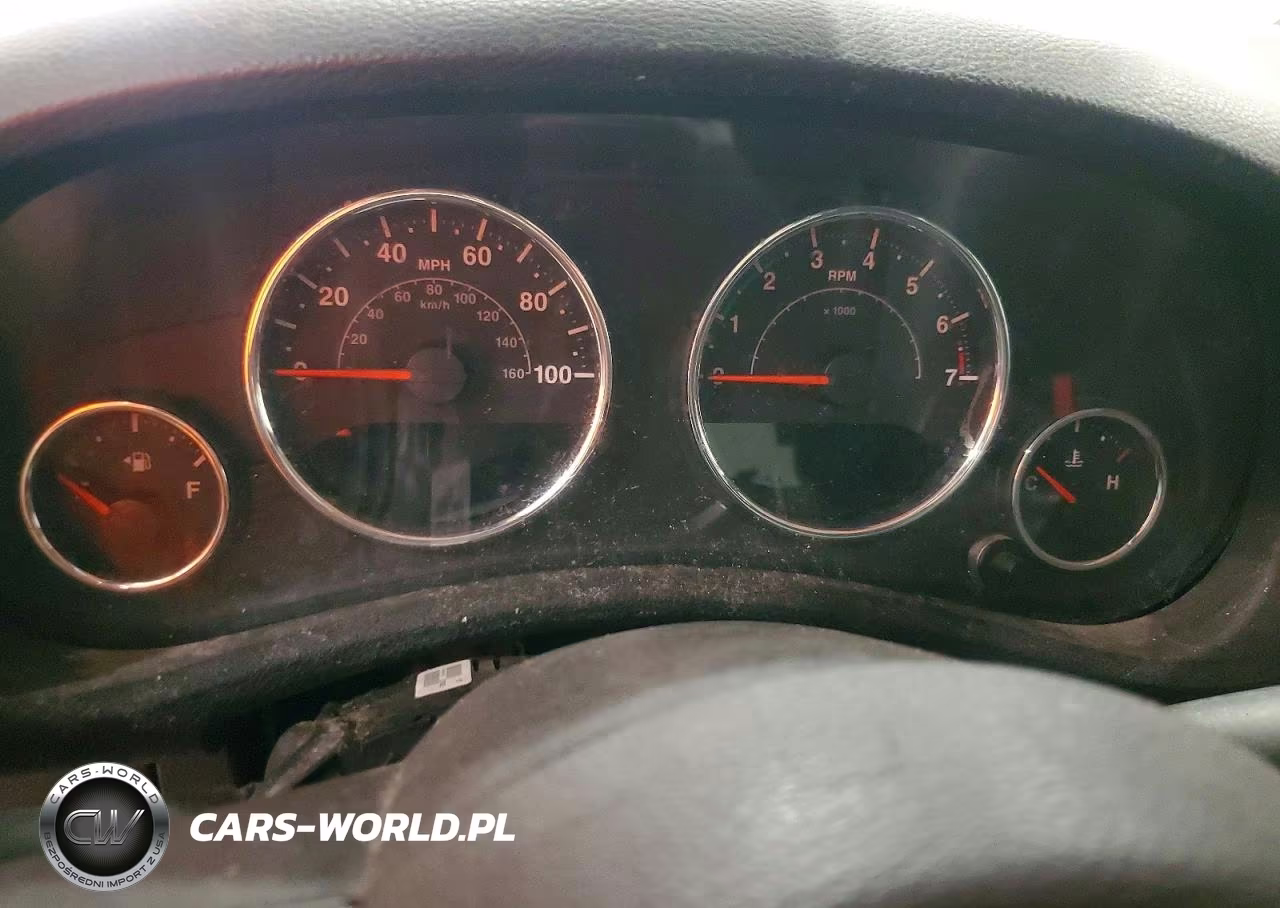 2013 Jeep Wrangler Unlimited Sport VIN:1C4BJWDG3DL557117 - 9