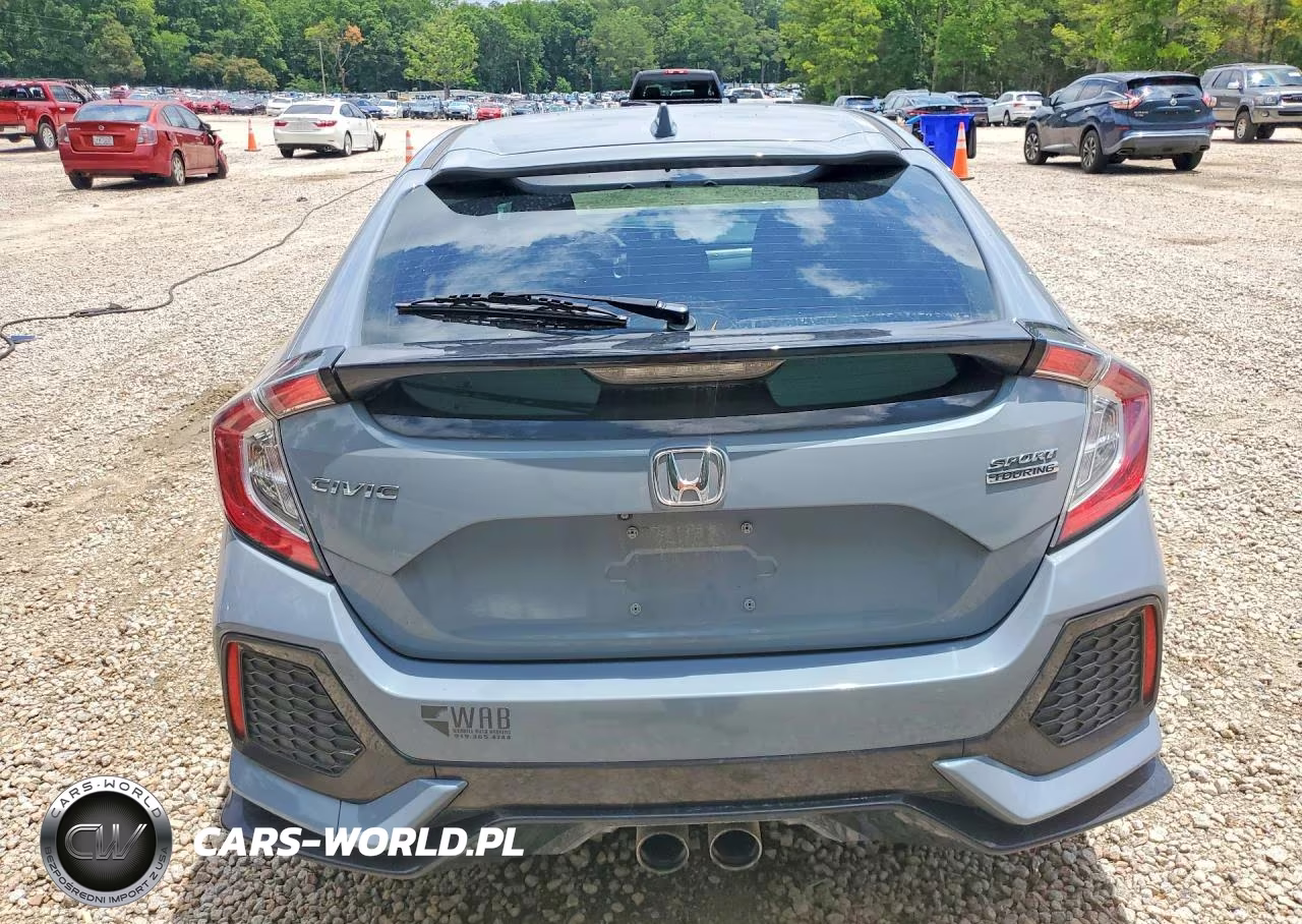 2018 Honda Civic Sport Touring VIN:SHHFK7H97JU240731 - 6