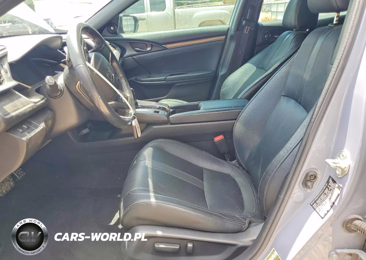 2018 Honda Civic Sport Touring VIN:SHHFK7H97JU240731 - 7