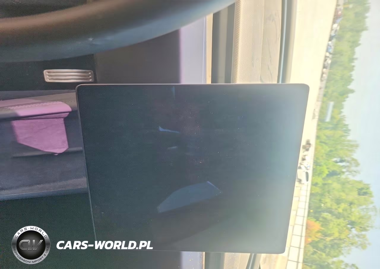 2024 Tesla Mdl 3 VIN:5YJ3E1ET7RF857258 - 9